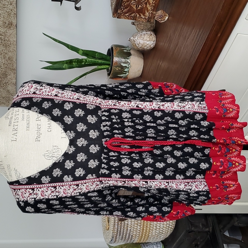 Atmosphere blouse